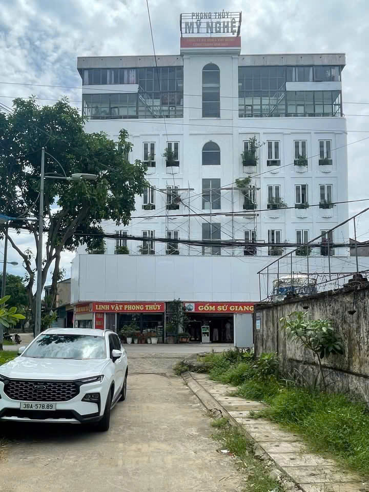Thông báo đấu giá tài sản cá nhân tự nguyện lựa chọn bán theo hình thức đấu giá (lần 3)