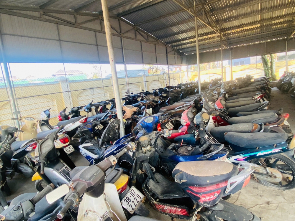 Thông báo đấu giá tài sản là tang vật, phương tiện vphc bị tịch thu gồm 161 chiếc xe mô tô